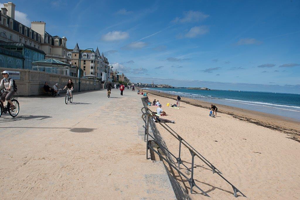 Bel Horizon, Au Pied De La Plage Du Sillon Saint-Malo Exteriör bild